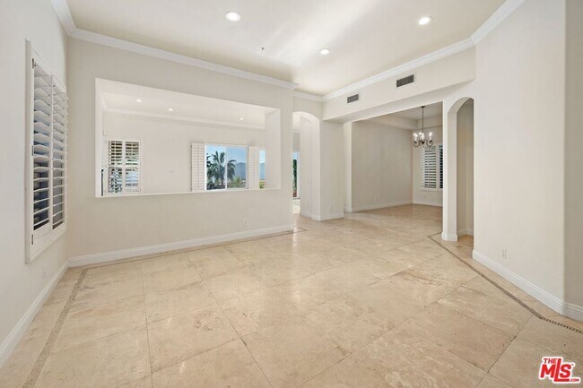 Foto del edificio - 1470 Paseo De Oro