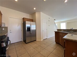 Building Photo - 56 Daisy Springs Ct