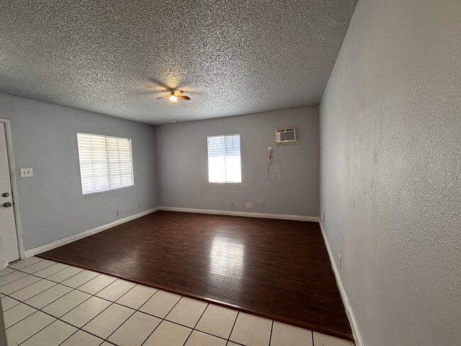 Building Photo - 3687 Pioneer Dr