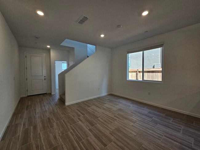 Building Photo - 7347 Gingello Wy