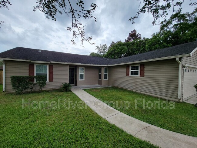 Building Photo - 10030 Huntington Forest Blvd E