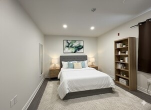 Building Photo - 7800 Lundy's Ln