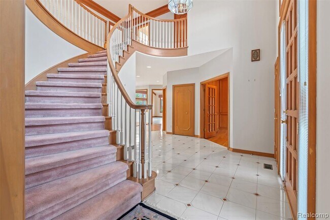 Foto del edificio - 40387 Emerald Ln E