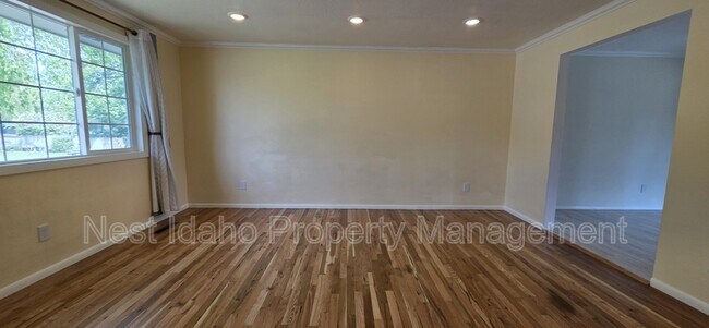 Foto del edificio - 2910 N McKinney St