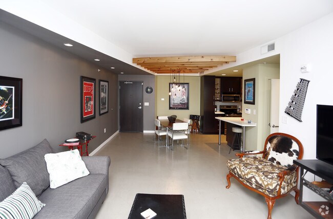 The Hinge Apartments Indianapolis In Living Room