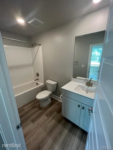 Building Photo - 3 br, 3 bath House - 7256 Highwater Dr