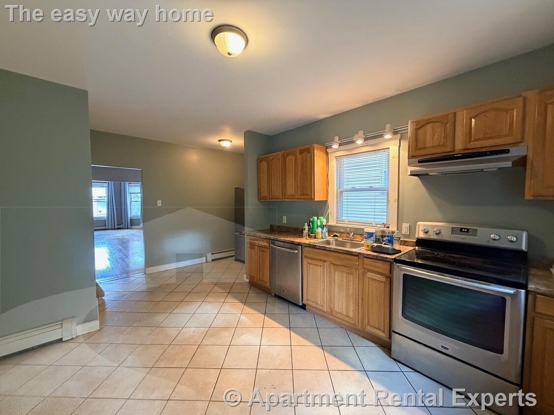 Photo - 47 Main St Unit #1