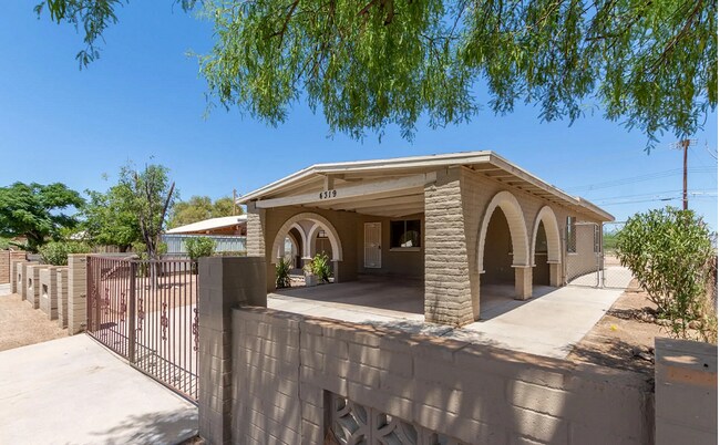 Foto del edificio - 4319 S 15th Ave