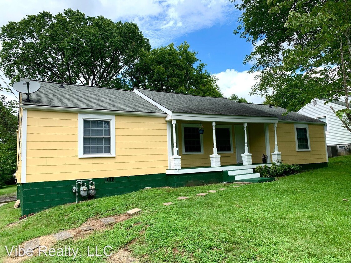 Foto principal - 2 br, 1 bath House - 147 Dellway Dr