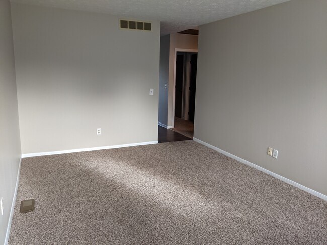 Building Photo - 9610 Sage Meadow Ct