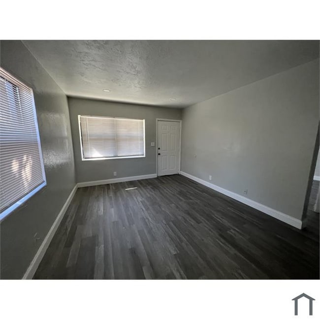 Foto del edificio - 1026 19th St S