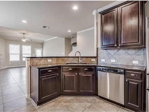 Building Photo - 12532 Ocean Spray Dr