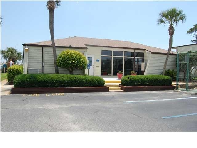 Building Photo - 308 Miracle Strip Pkwy SW