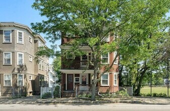 Building Photo - 4114 Washington St