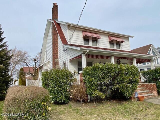 Building Photo - 604 6th Ave