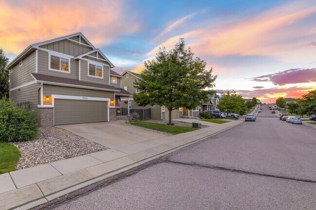 Foto del edificio - 7731 Canyon Oak Dr