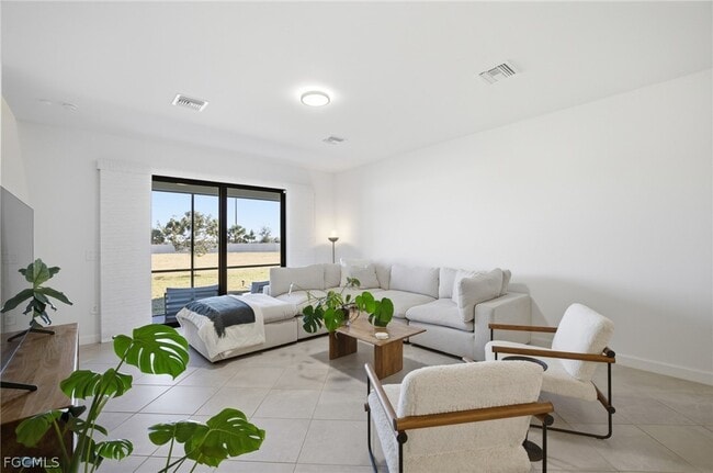 Foto del edificio - 14303 Pine Lodge Ln