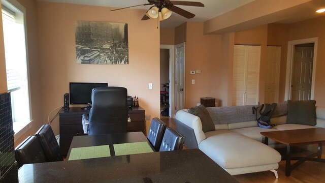 Foto del edificio - 5150 N Avers Ave