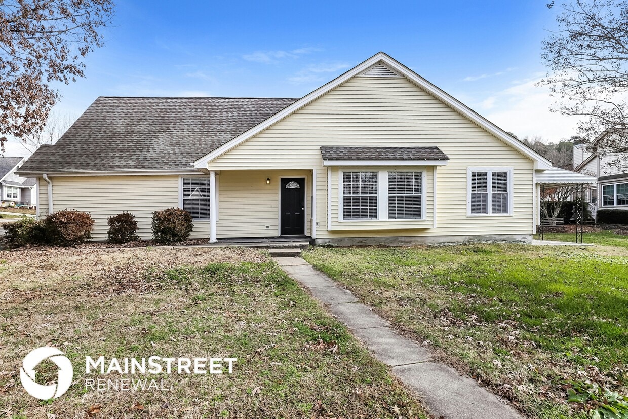 Foto principal - 400 Amberly Dr