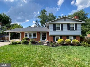 Building Photo - 8812 Higdon Dr