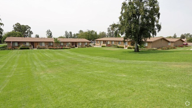 Building Photo - Cucamonga Terrace
