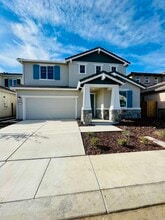 Building Photo - 5440 Guenoc Valley Ln
