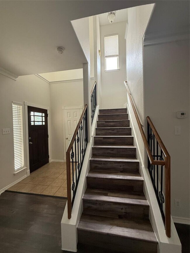 Building Photo - 1500 Tranquility Ln