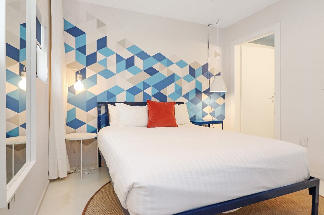 Foto principal - 250 Collins Ave