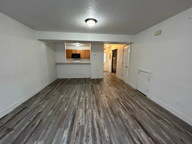 Foto del edificio - 1100 W Quinn Rd