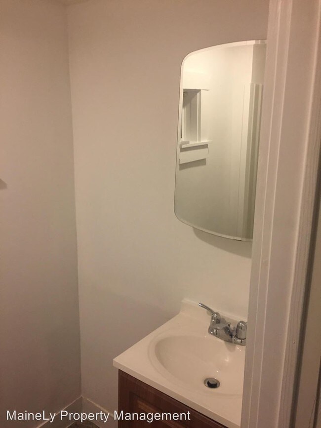 Foto del edificio - 24 Main St