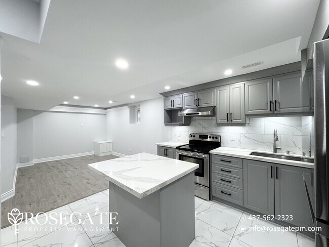 Building Photo - Modern 2-Bedroom Basement Apartment with H...