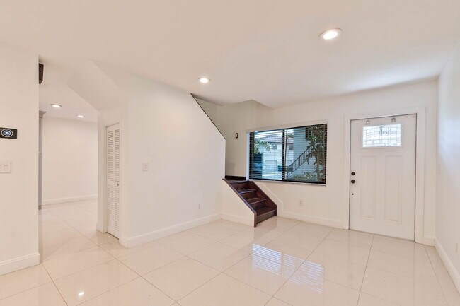 Foto del edificio - 4576 SW 139th Ct