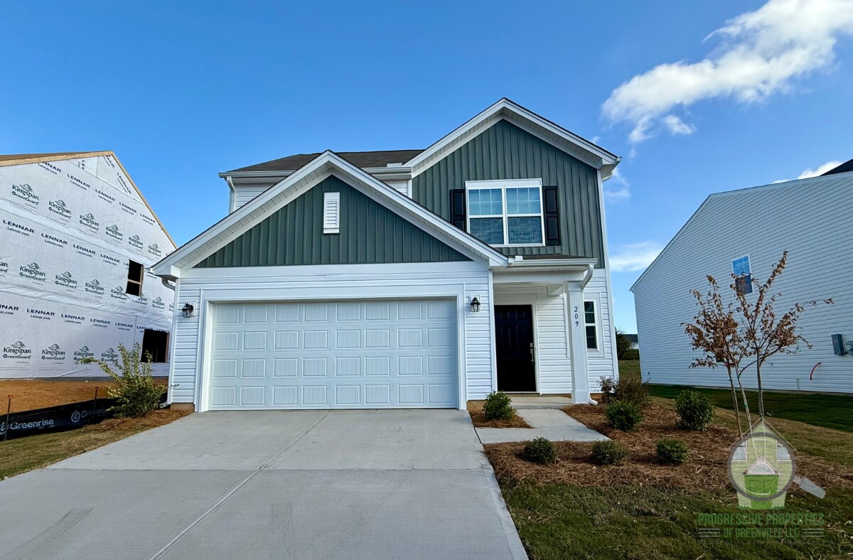 Photo - 209 Wintersweet Wy (Greenville, SC)