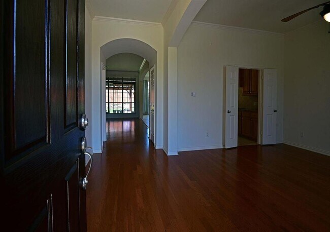 Building Photo - 9712 Ben Hogan Ln