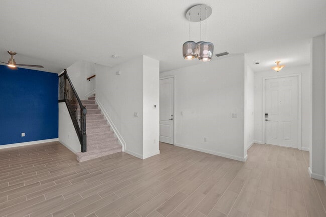 Foto del edificio - 12772 Anthorne Ln