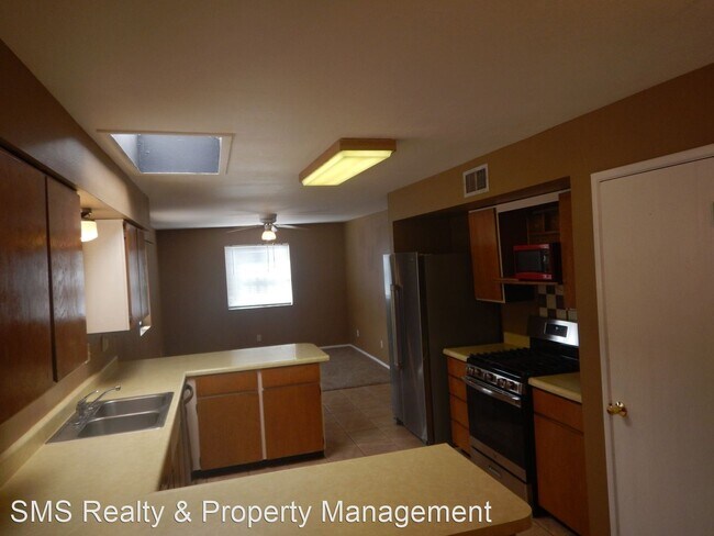 Building Photo - 2 br, 2 bath House - 1309 Carmelita