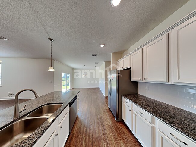 Foto del edificio - 3036 Eagle Bluff Way
