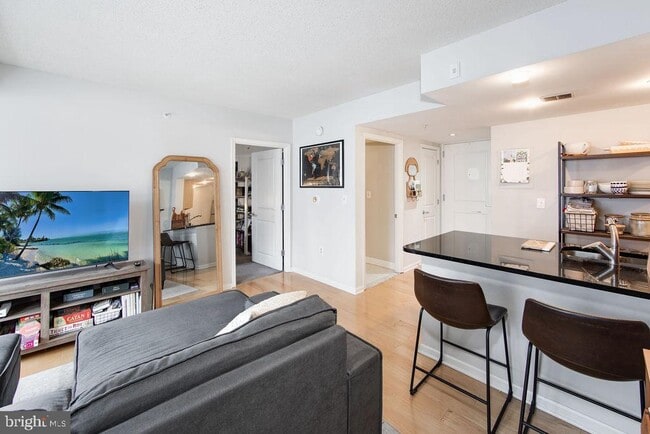 Building Photo - 1225 13th St NW