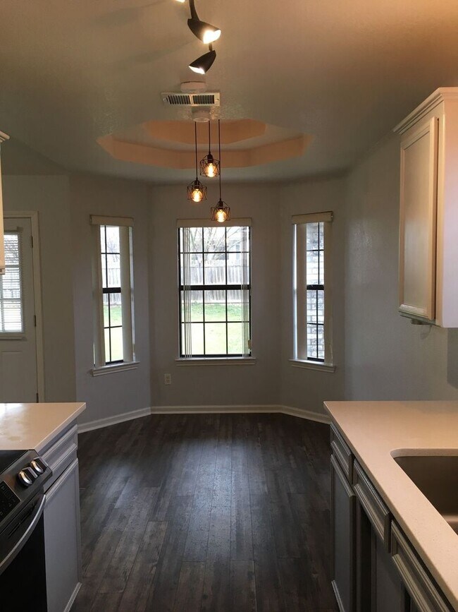 Foto del edificio - COMING SOON!