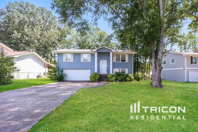 Building Photo - 3520 Rockfort Dr