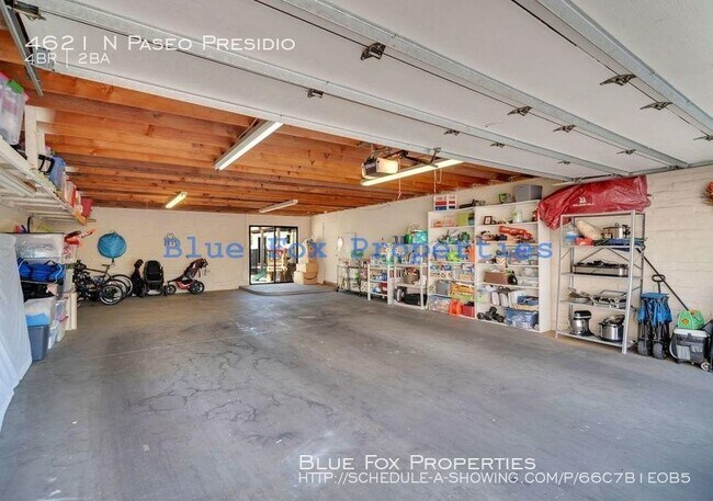 Building Photo - Amazing 4 bedroom home in foothills