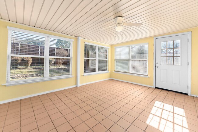 Foto del edificio - 5309 Lansingford Trail