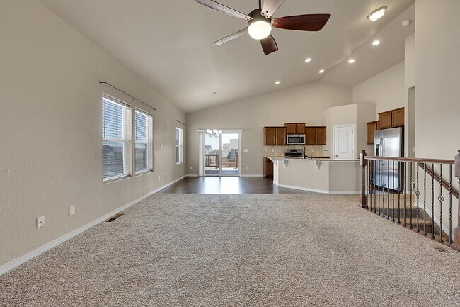 Foto del edificio - $2,995.00 - 6 Bedrooms, 3 Bathrooms, Singl...