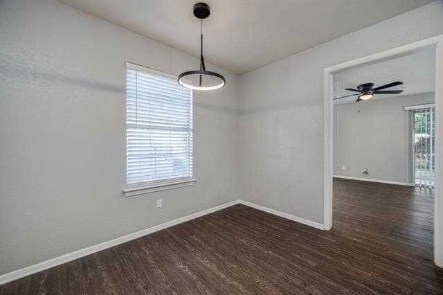 Foto del edificio - 629 Park Ln