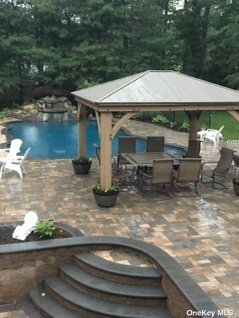 Building Photo - 124 Ledgewood Dr