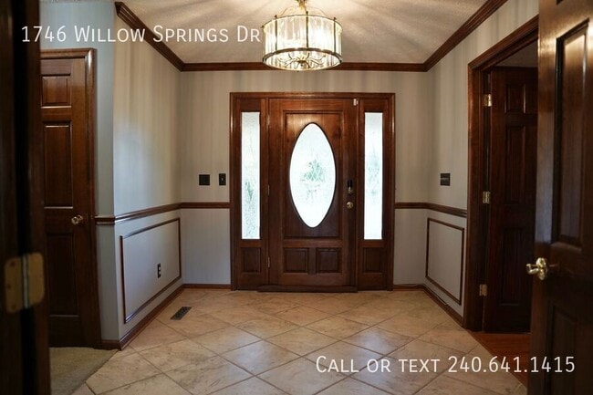 Foto del edificio - 1746 Willow Springs Dr