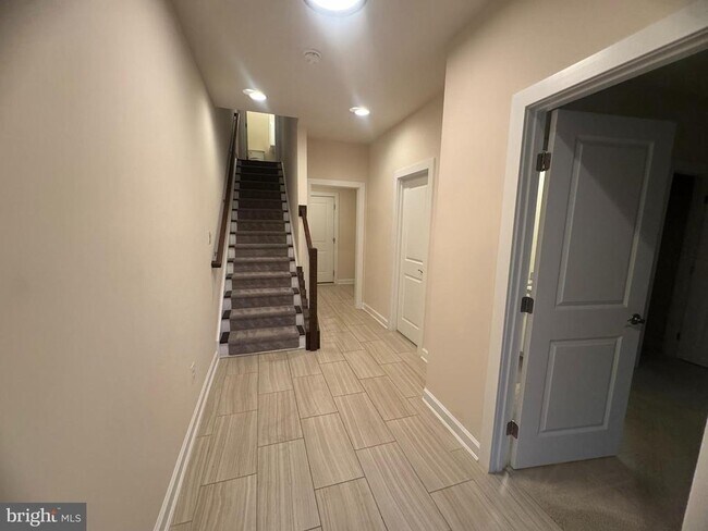 Foto del edificio - 3165 Virginia Bluebell Ct