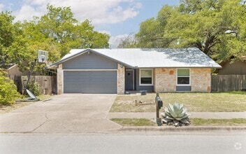 5206 Suburban Dr