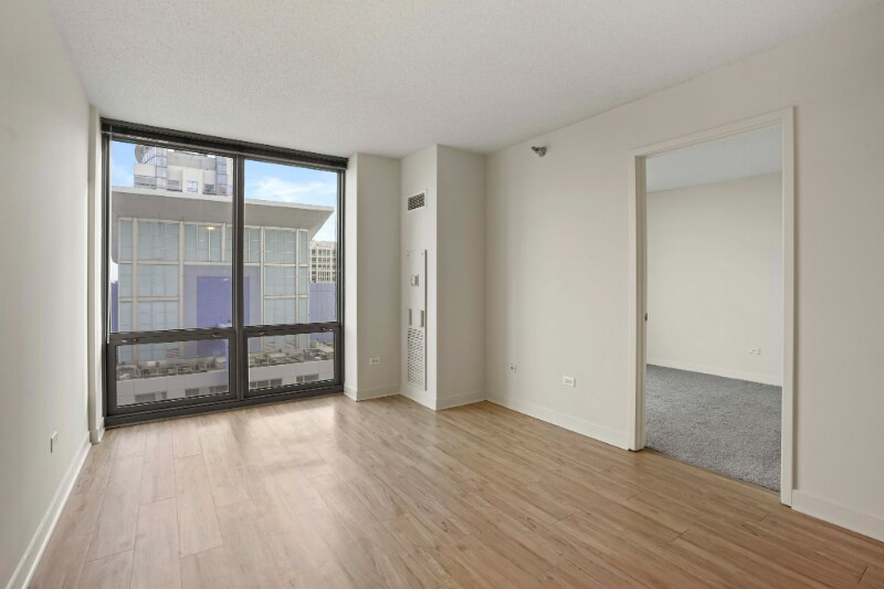 Foto principal - 1276 S Michigan Ave