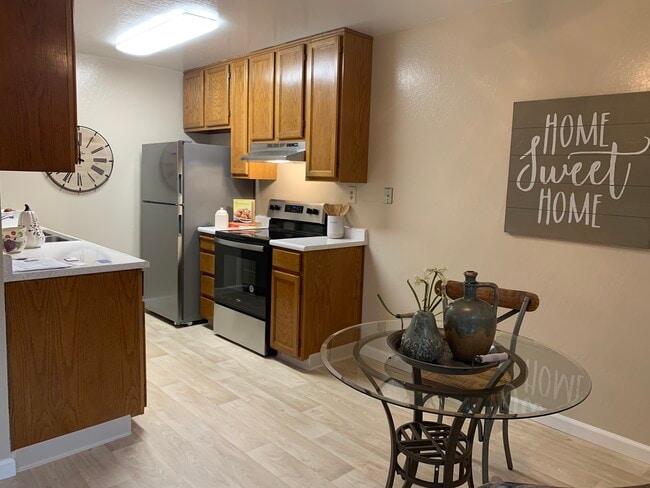 Building Photo - 1919 Ygnacio Valley Rd